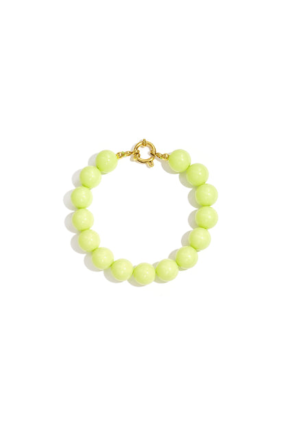 Necklace with medium beads and front closure-12mm