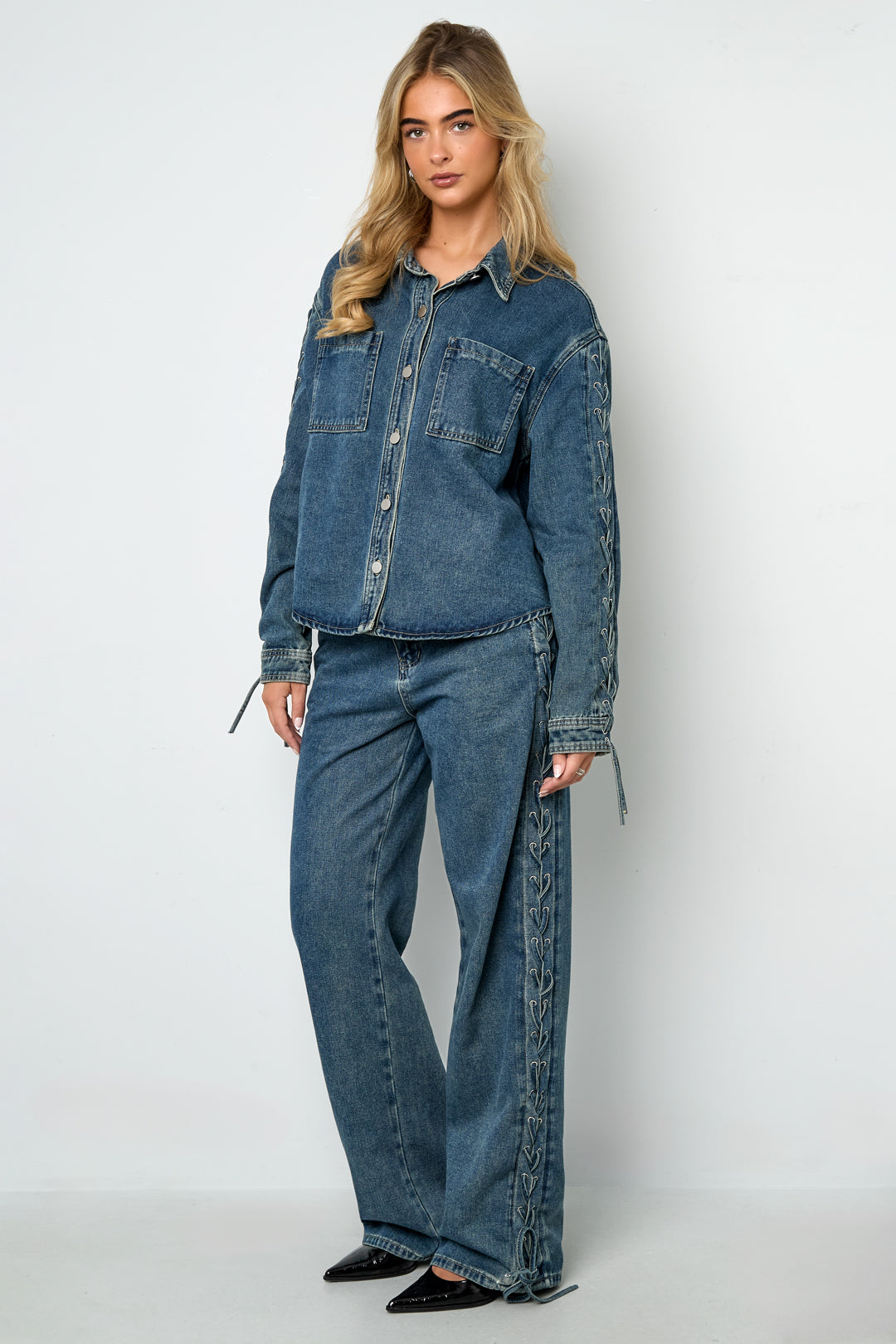Woven Cotton Women's Denim Jacket Casual Tie-up